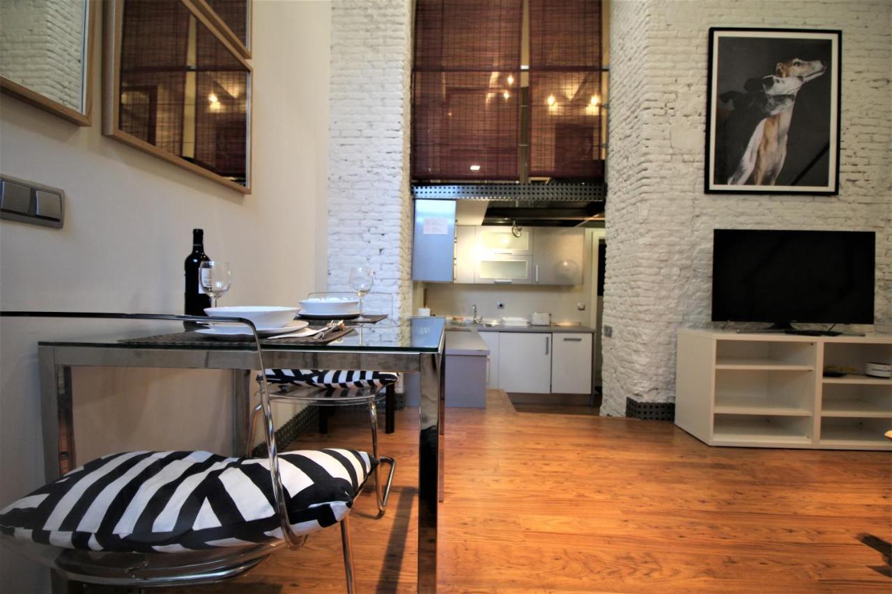 Duplex Ronda Atocha Apartment Madrid Bagian luar foto